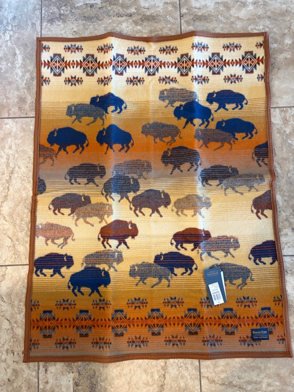 NWT Pendleton Beaver State Buffalo Pattern Wool Throw - Yellow, Blue, Brown - Picture 2 of 2